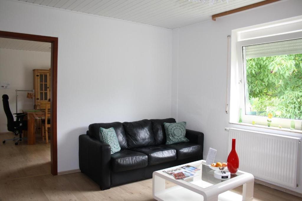Casa Mya Flat With Gardenaccess And Terrase Lägenhet Kassel Exteriör bild